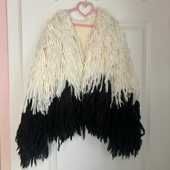 Knitted boho black and white cardigan - Picture 1 of 8
